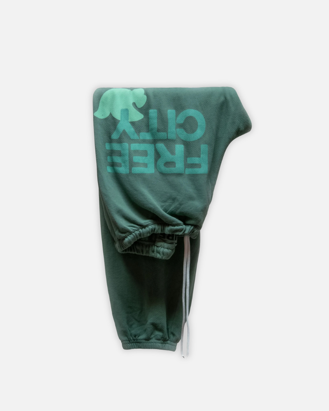 Free City - Large Sweatpants