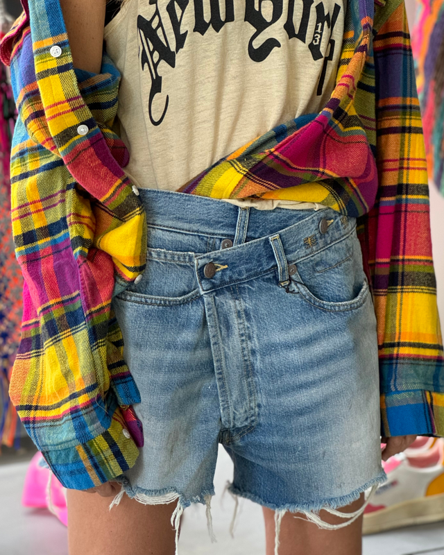 R13 - Crossover Short