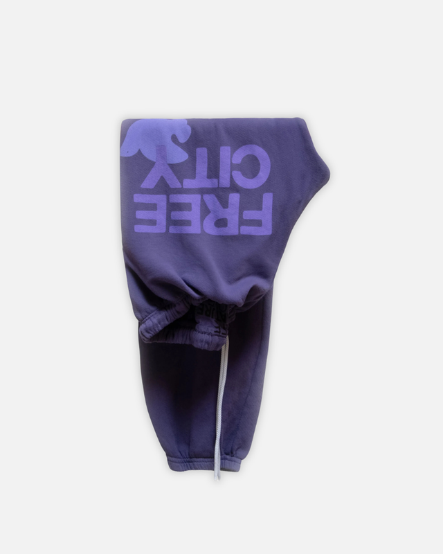 Free City - Large Sweatpants