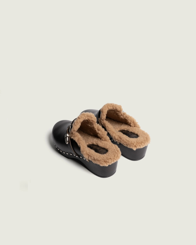 Posa - Cortina Clog