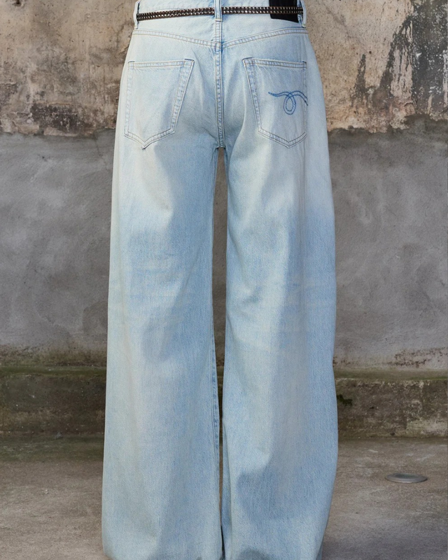 R13 - D'arcy Flare Jean