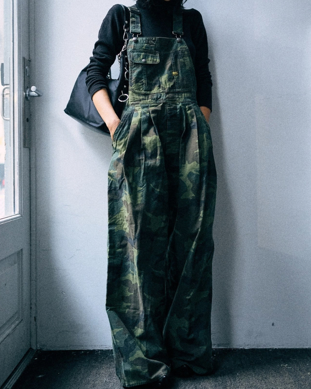 R13 - Triple Pleat Overall