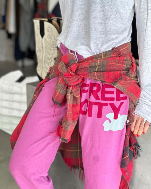Free City - Pink Sweatpants